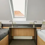 Gold House 4* באלאטונפורד