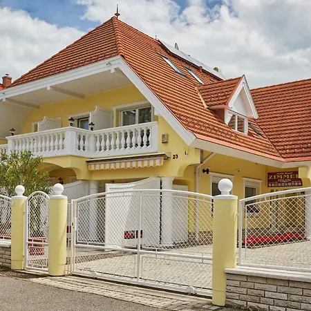 Gold House 4*